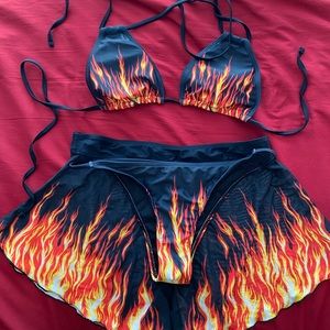 3 Piece Flame Festival Set ❤️